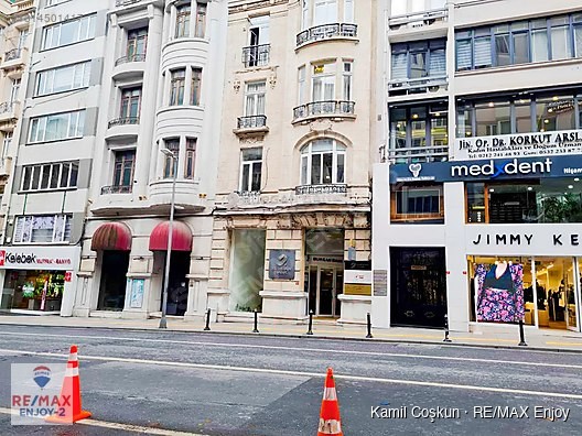 Nişantaşı Vali Konağı Prestijli Satılık Ofis